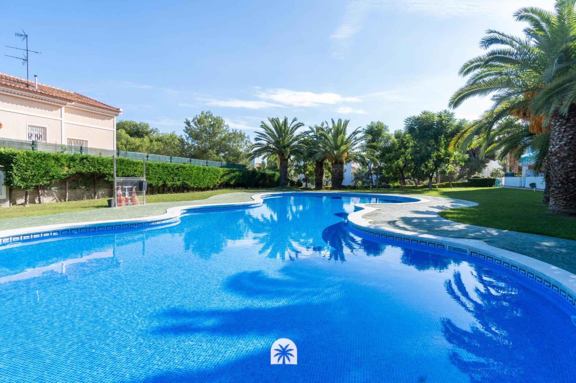 Mediterranean Way - Bellavista ซาลอว์ ภายนอก รูปภาพ